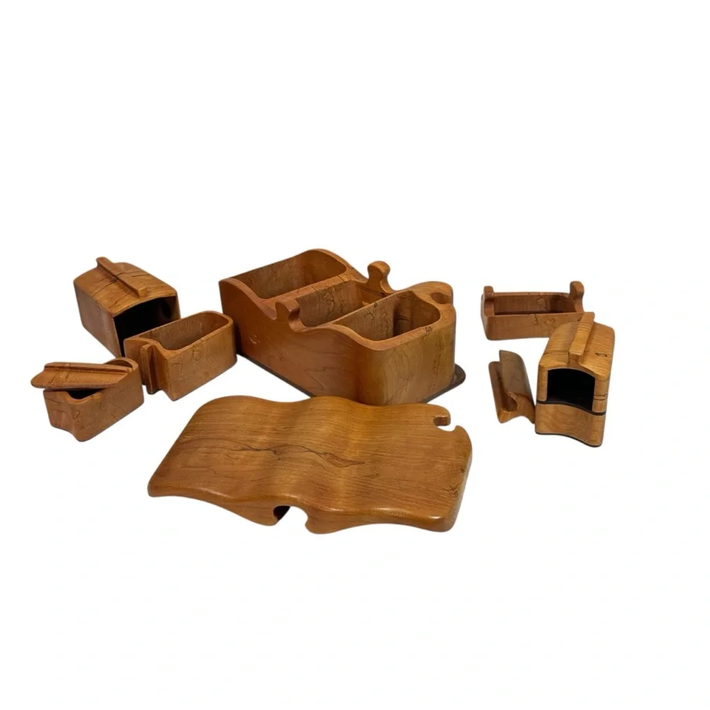 Fred Marilyn Buss Handcrafted Maple & Black Walnut Wood Puzzle Trinket Box